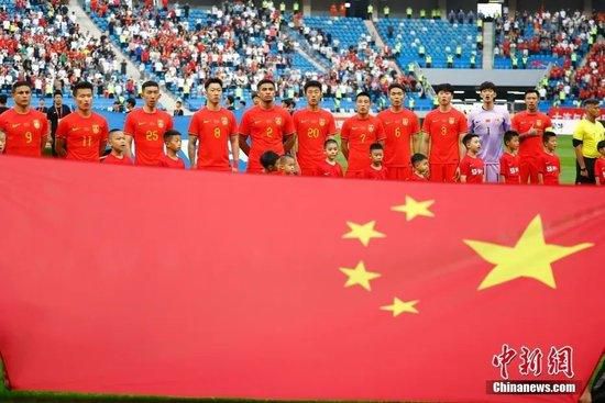 征服美艳护士妈妈
