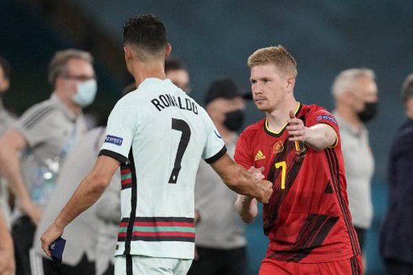 色屋永久
