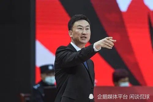 关秀媚三级露全乳视频